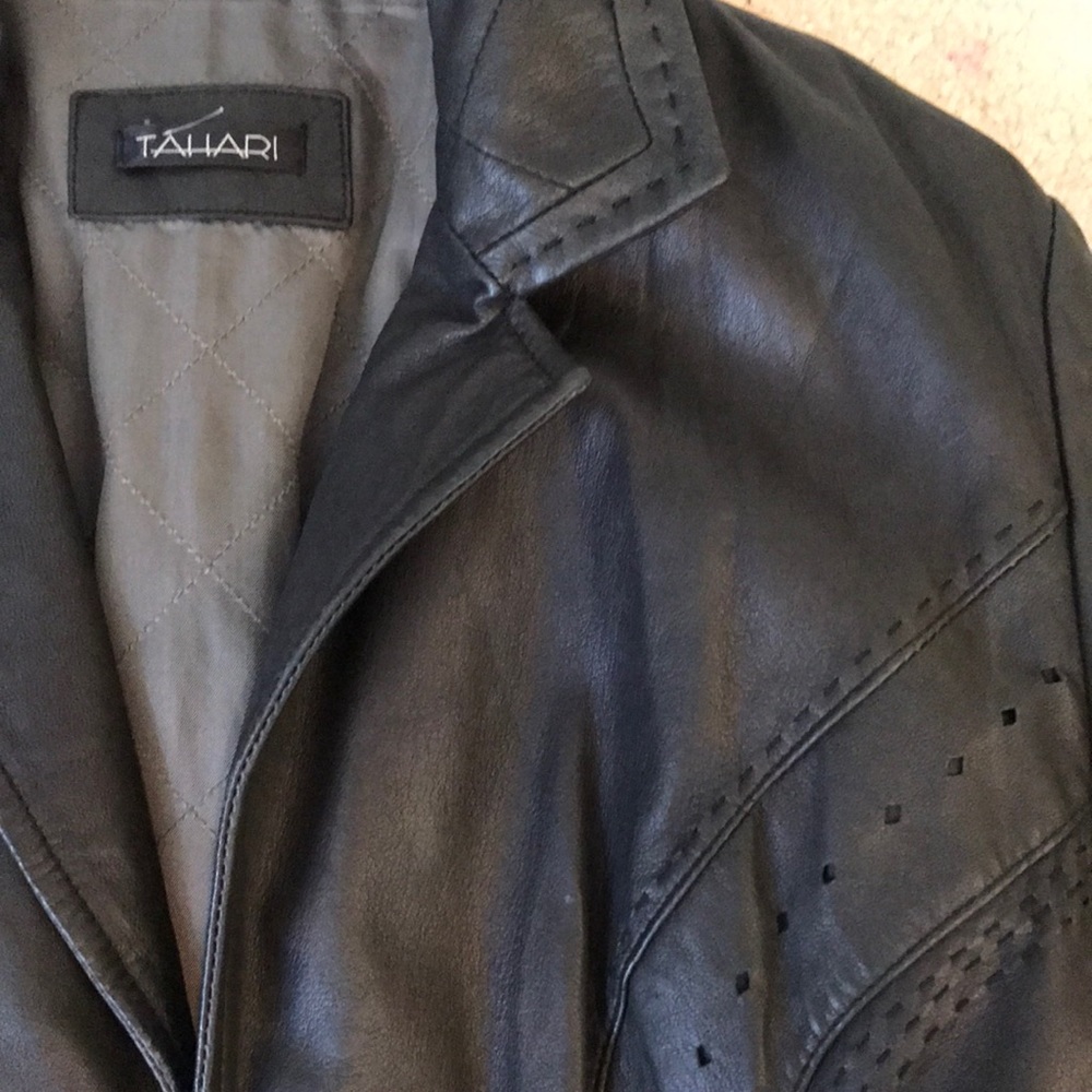 Leather jacket - Picture 2 of 5